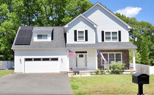 House in Windsor Locks, Connecticut, United States 1