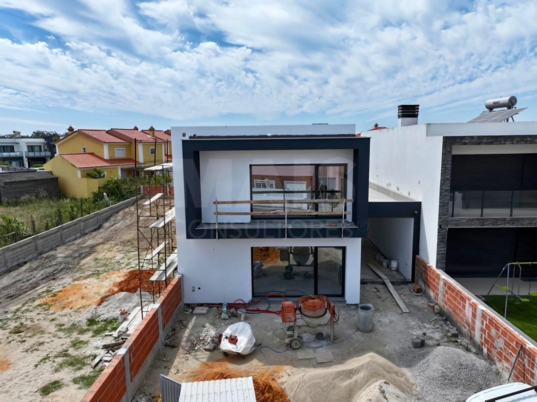 Villa in Silveira, Lisbon, Portugal 1 - 17469672