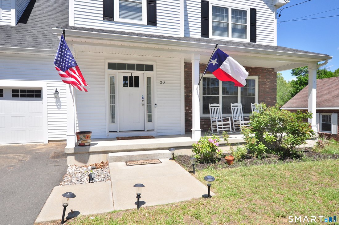House in Windsor Locks, Connecticut, United States 2 - 18003708
