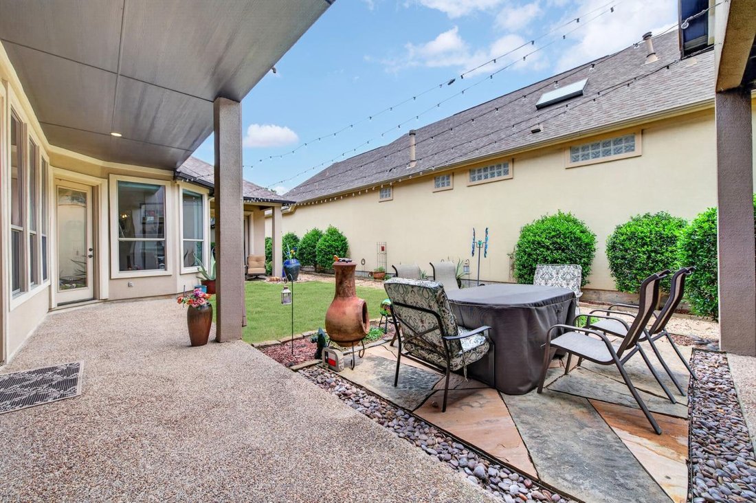 House in Farmers Branch, Texas, United States 3 - 18003788
