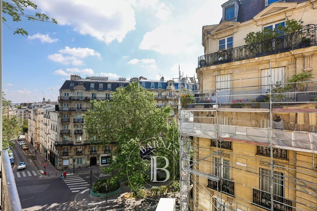 Apartment in Odéon, Paris 6e Arrondissement, Paris 2 - 18003914