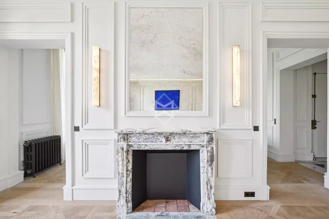 Apartment in Chaillot, Paris 16e Arrondissement, Paris 4 - 18003937