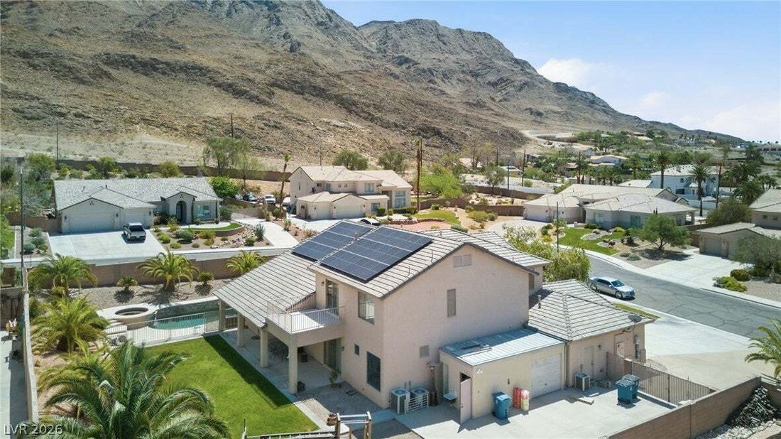 House in Las Vegas, Nevada, United States 3 - 17844601