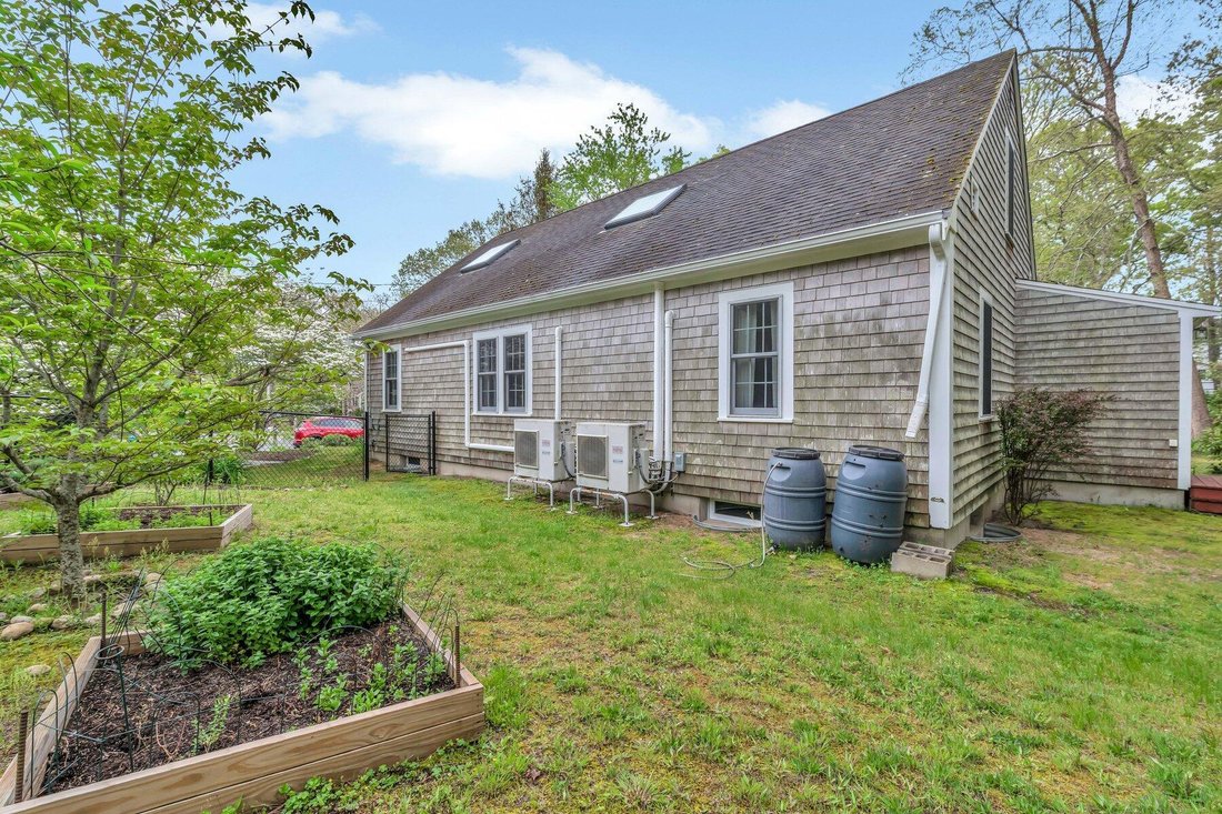 House in Harwich, Massachusetts, United States 4 - 18004372
