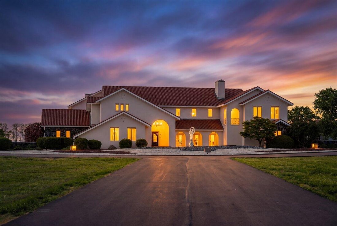 House in Lexington, Kentucky, United States 1 - 18004100