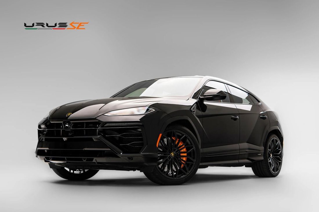 Suv in Miami, FL, United States 1 - 18004144