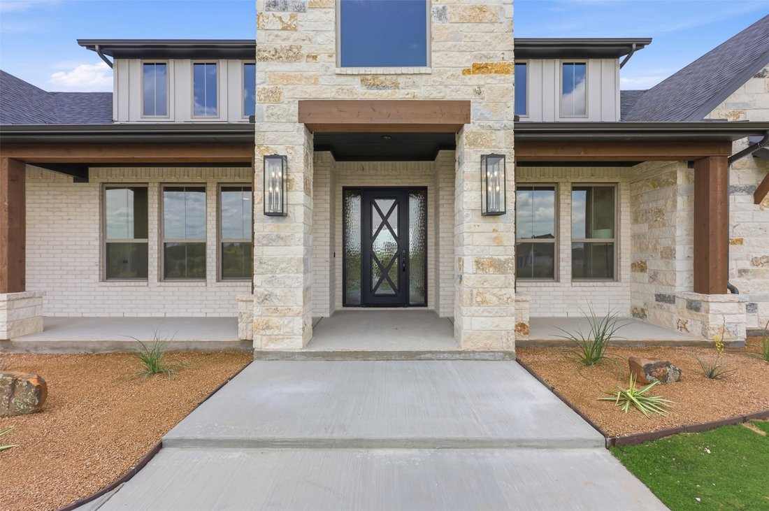 House in Granbury, Texas, United States 3 - 18004085