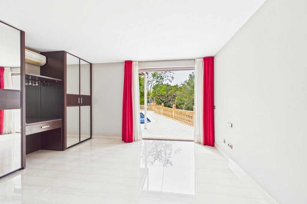Villa in Costa d'en Blanes, Calvia, Balearic Islands 3 - 18003941
