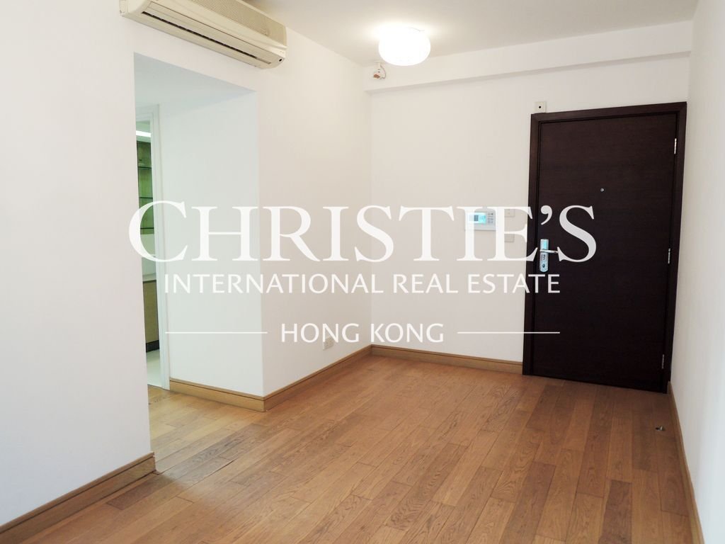 Apartment in Hong Kong, Hong Kong 3 - 18004215