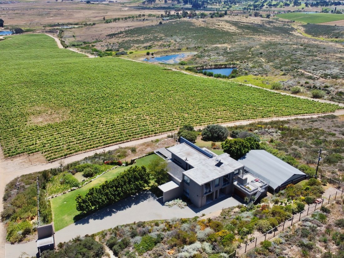 Farm Ranch in Amandelrug, Cape Town, South Africa 5 - 18004199