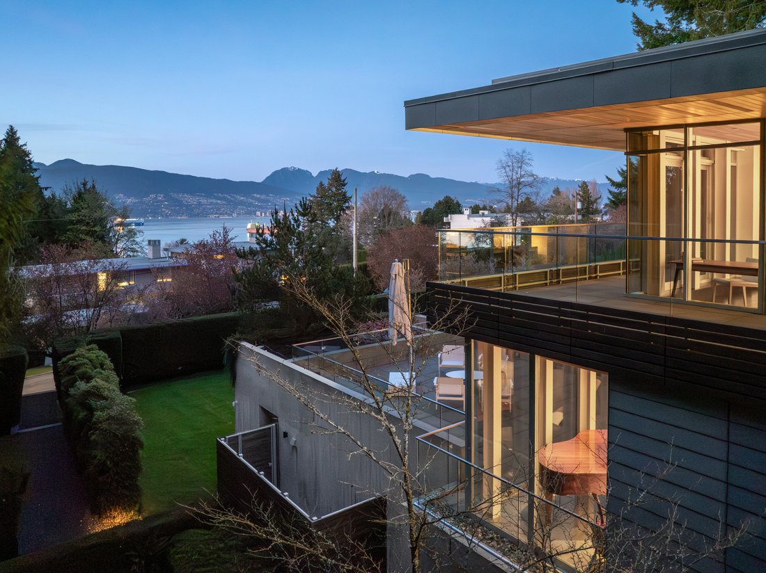 Estate in Vancouver, British Columbia, Canada 5 - 18003987