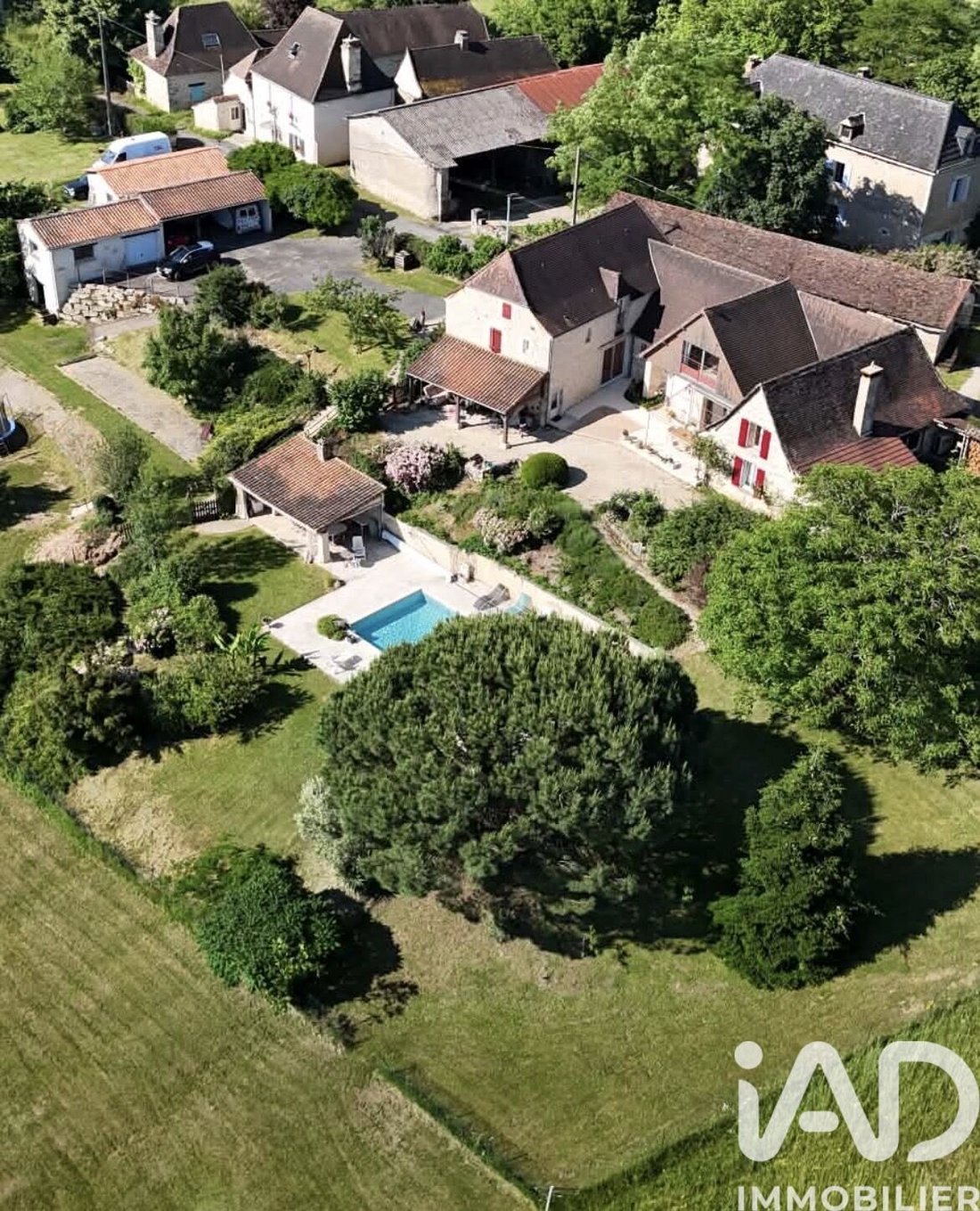 House in Thenon, Nouvelle-Aquitaine, France 2 - 17775286