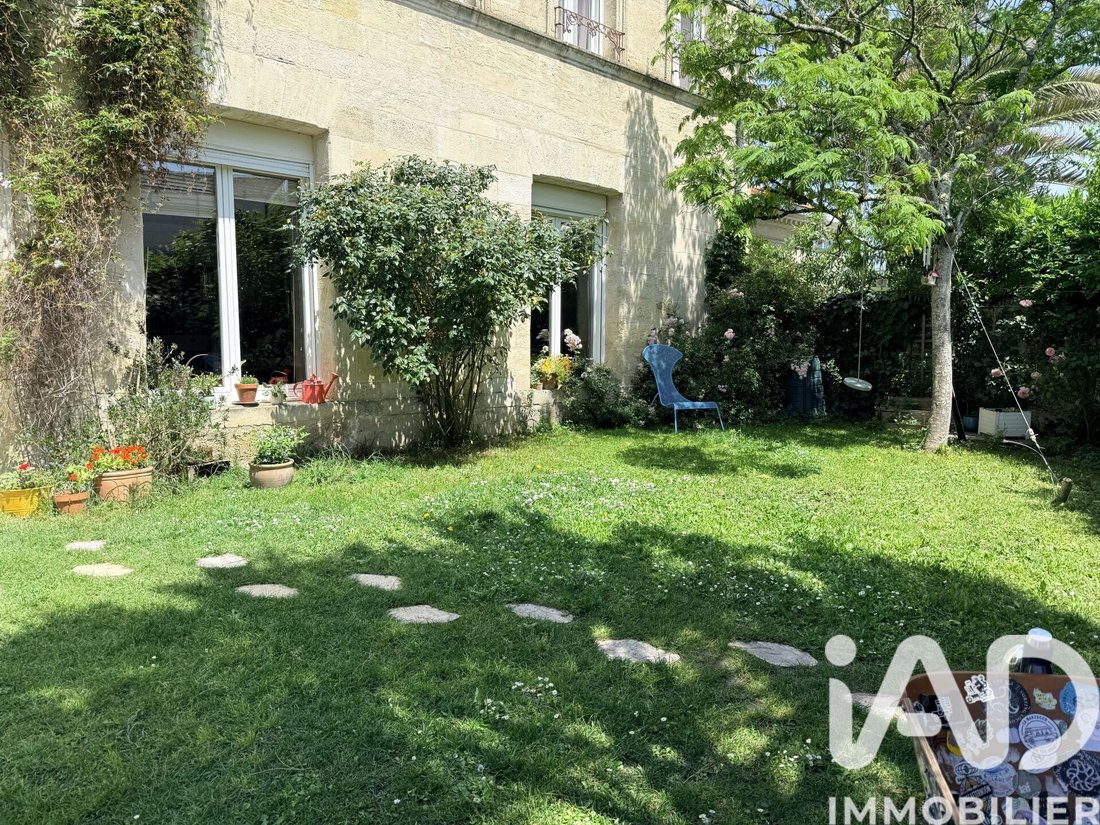 House in Talence, Nouvelle-Aquitaine, France 1 - 17884541