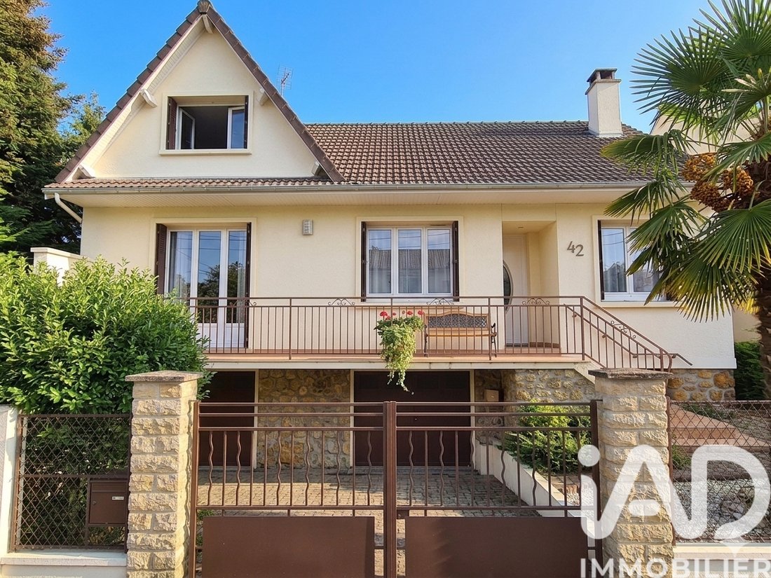 House in Gagny, Ile-de-France, France 2 - 17884812