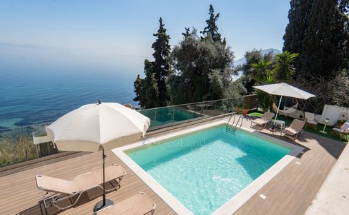 Villa in Korfu, Peloponnese, Western Greece and the Ionian, Griechenland 1