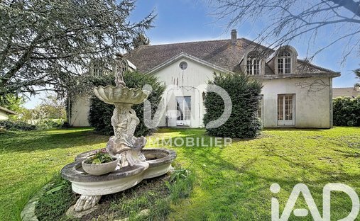 House in Ascott-Village Ouest-Le Verger, Roissy-en-Brie, France 1