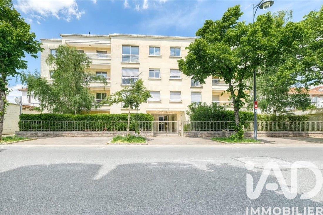 Apartment in Charentonneau, Maisons-Alfort, France 2 - 18005867