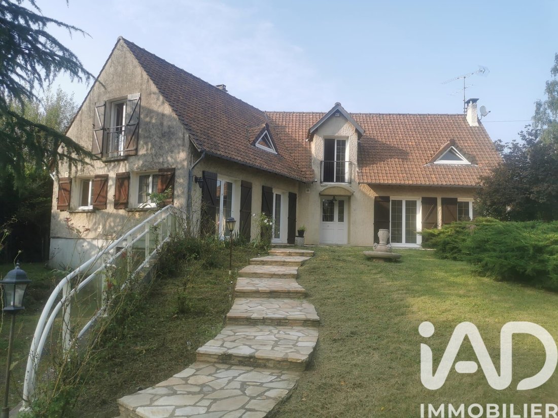House in Saint-Sauveur-sur-Ecole, Ile-de-France, France 1 - 18006148