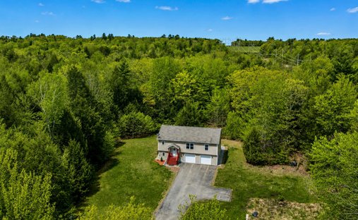 House in Hollis, Maine, United States 1