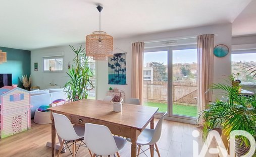 Apartment in Tassin le Bourg, Tassin-la-Demi-Lune, France 1