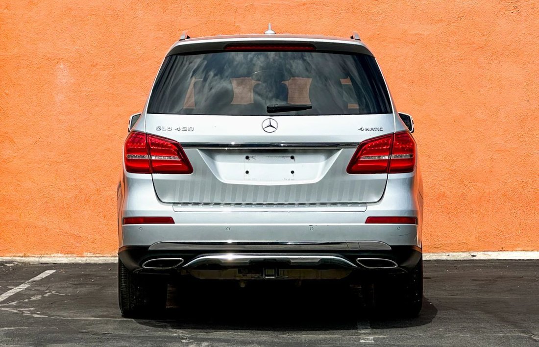 Suv in El Monte, CA, United States 3 - 18004168