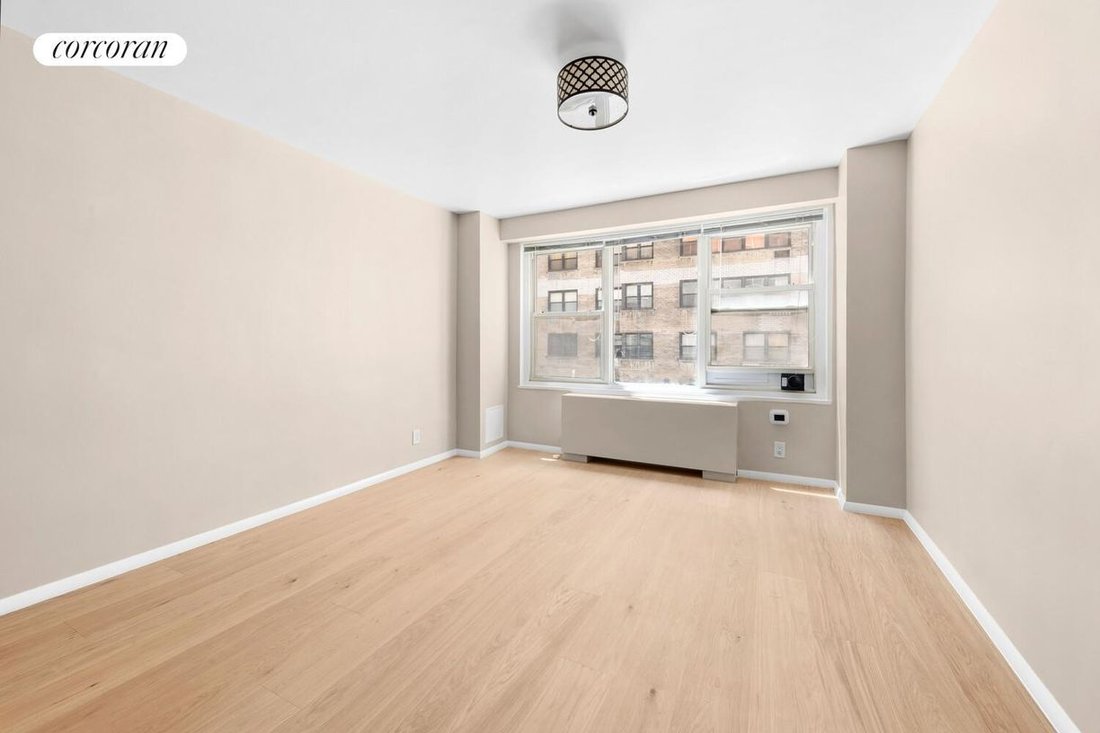 Co Op in New York, New York, United States 3 - 18004264
