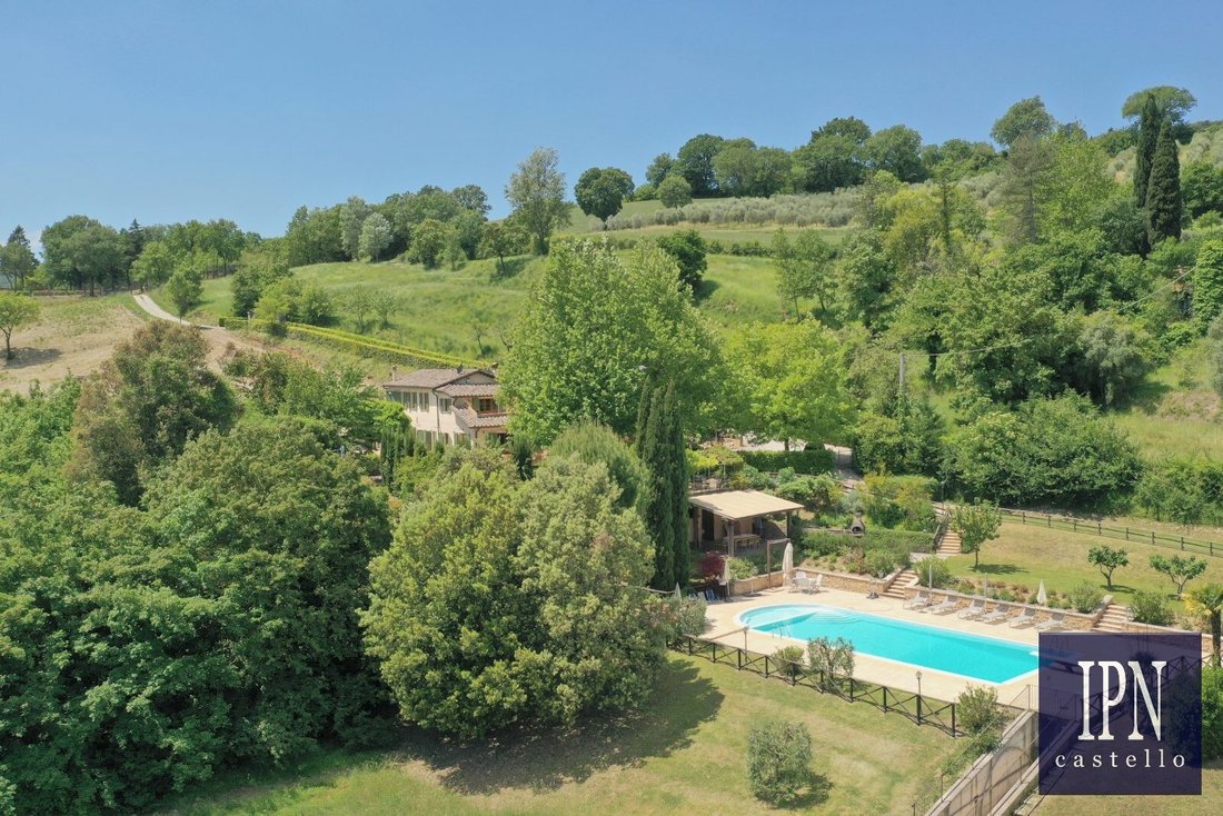 Villa in Città di Castello, Umbria, Italy 2 - 17338487