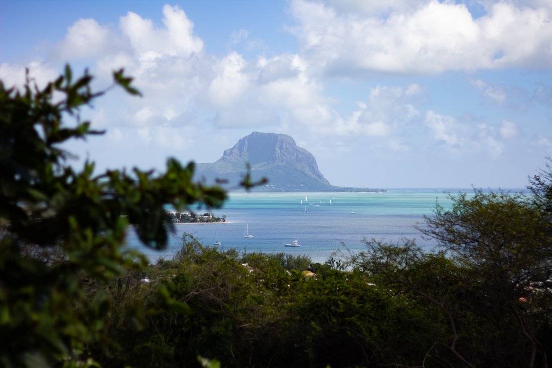 Apartment in Grande Riviere Noire, Rivière Noire District, Mauritius 1 - 18004407