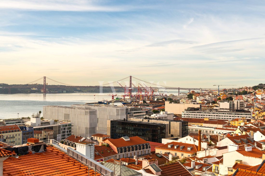 Apartment in Santa Maria Maior, Lisbon, Portugal 2 - 18004424