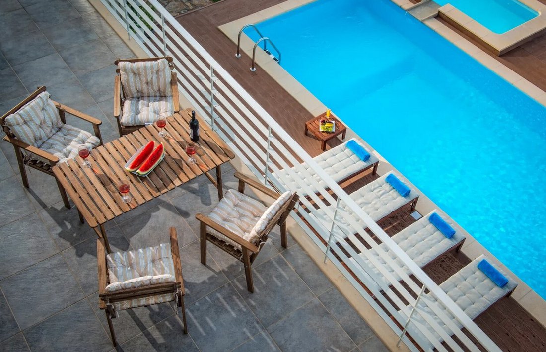 Villa in Community of Limin Chersonisou, Chersonisos, Greece 1 - 18004447