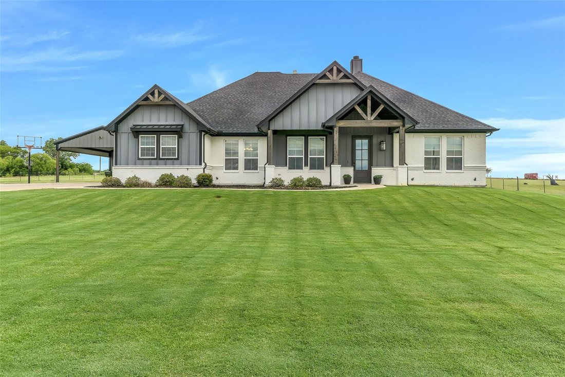 House in Decatur, Texas, United States 3 - 18004461