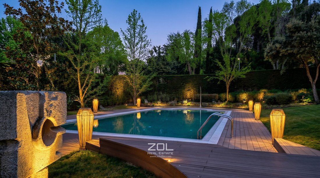 Villa in La Moraleja, Alcobendas, Comunidad de Madrid 3 - 18005955