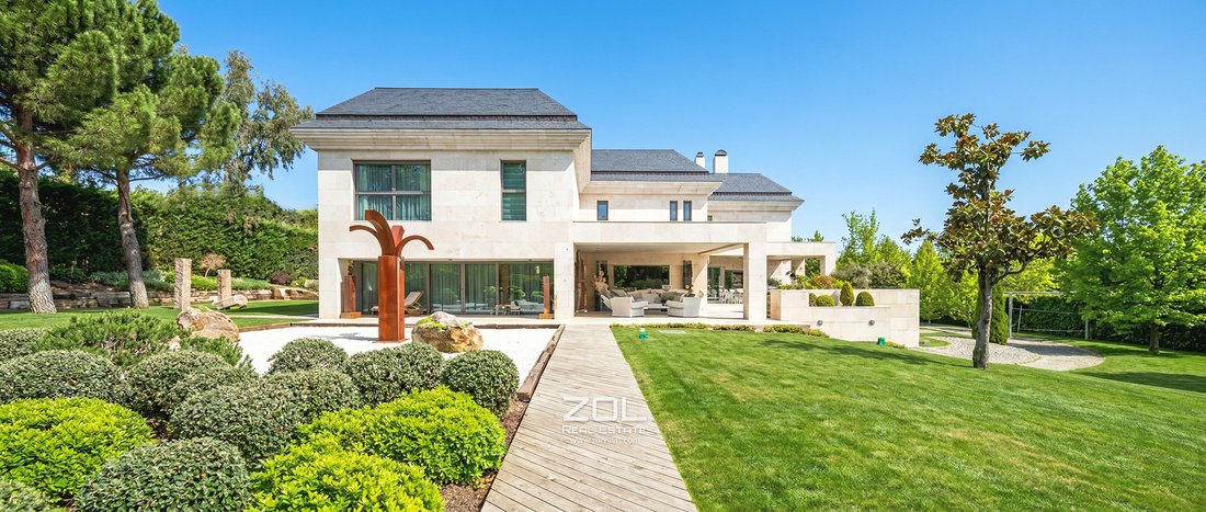 Villa in La Moraleja, Alcobendas, Comunidad de Madrid 2 - 18005955