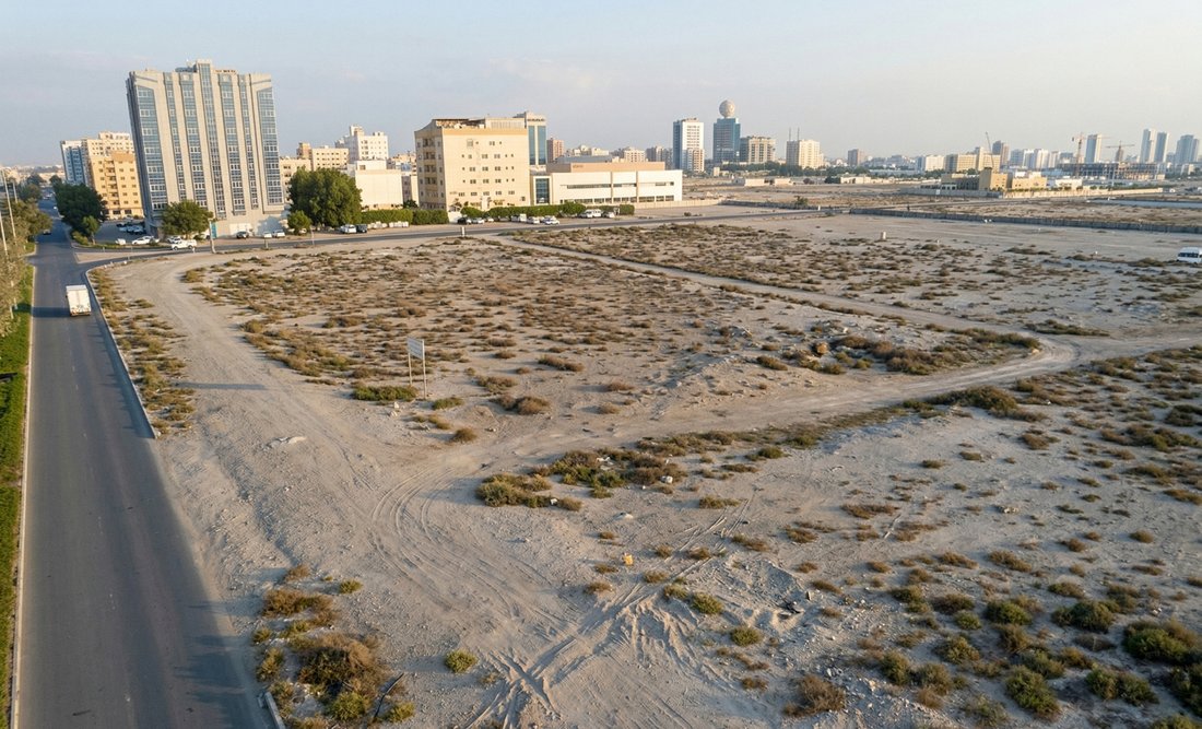 Land in Dafan Al Nakheel, Ras al-Khaimah Emirate, United Arab Emirates 5 - 18012237