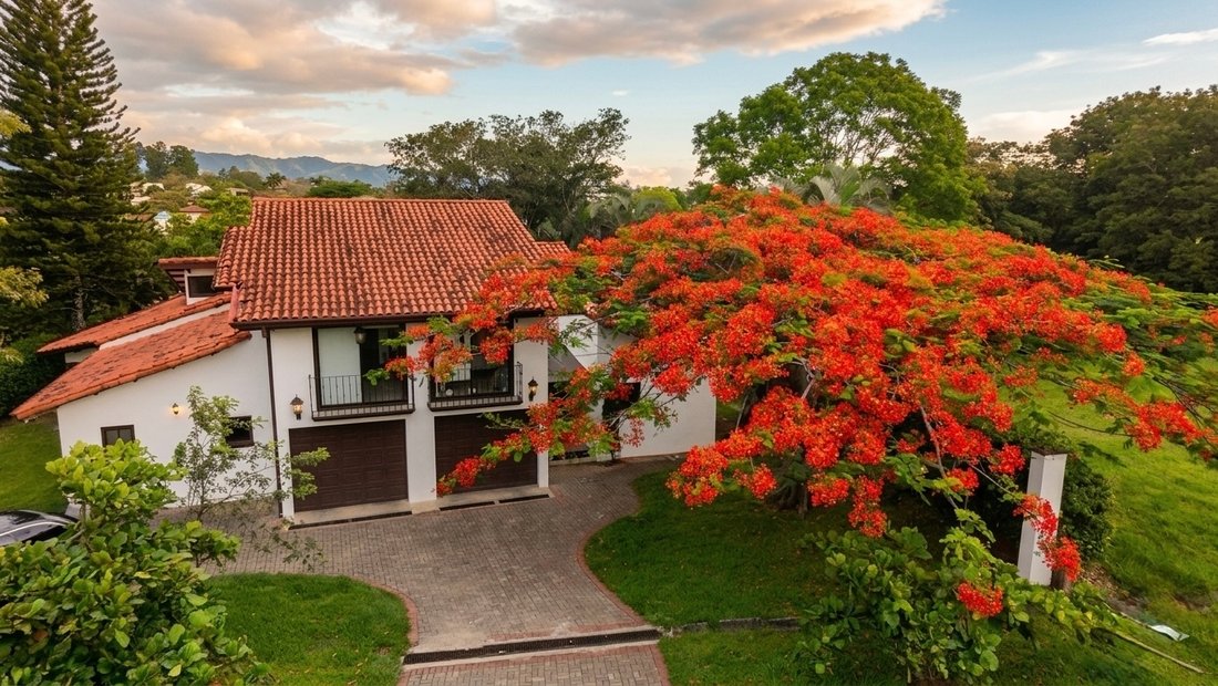 House in Vueltas, Alajuela Province, Costa Rica 3 - 18006288
