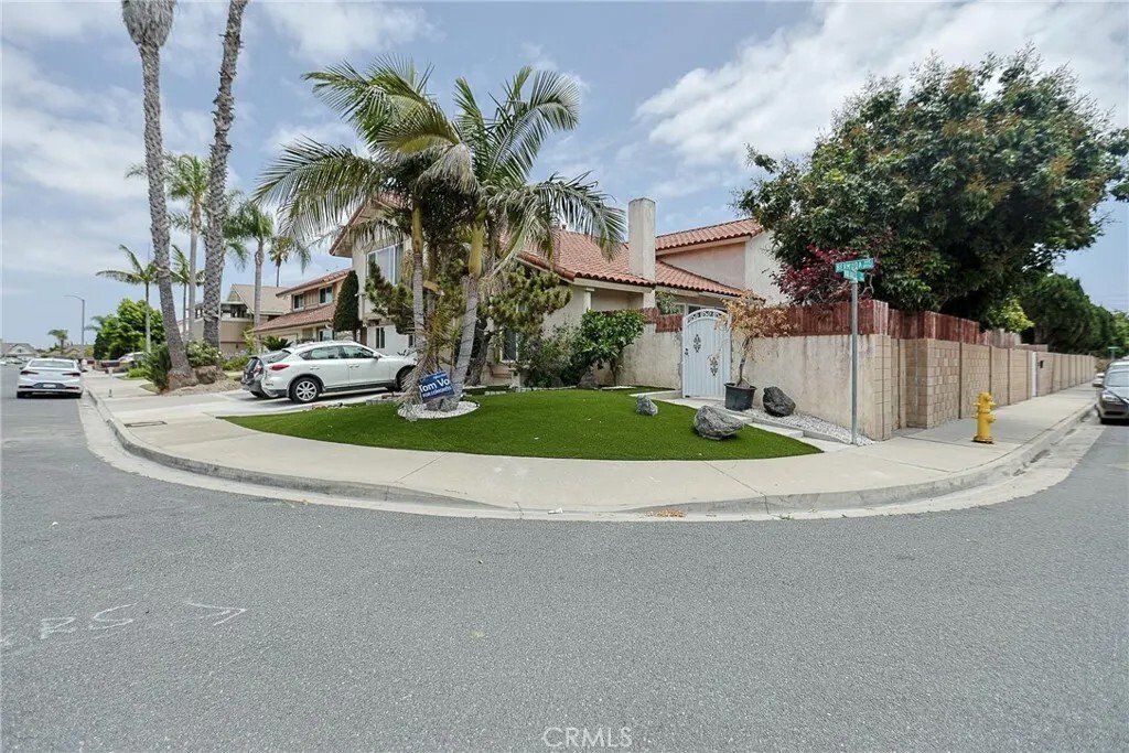 Condo in Westminster, California, United States 1 - 18008777