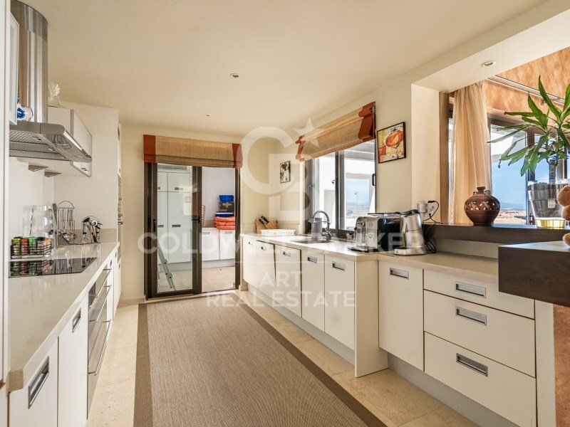 Apartment in Benahavis, Andalusia, Spain 4 - 18011864