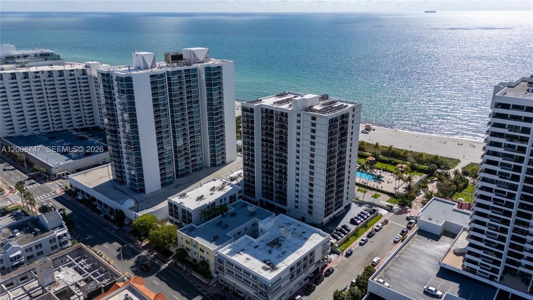 Condo in Miami Beach, Florida, United States 5 - 18008048