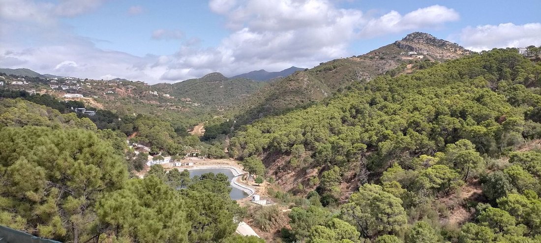 Land in Benahavis, Andalusia, Spain 2 - 18007643