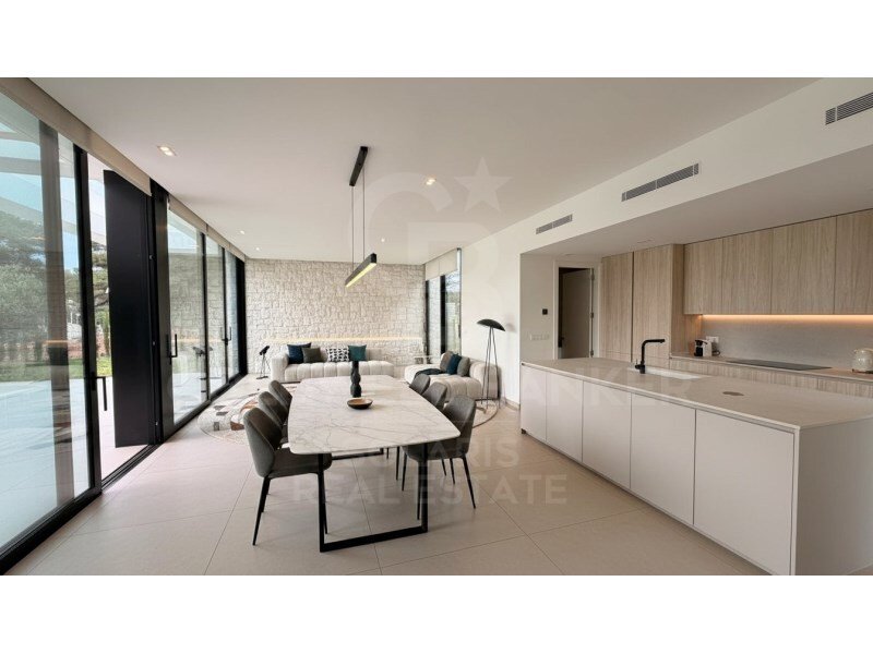 House in Vicalvaro, Madrid, Spain 5 - 18011041