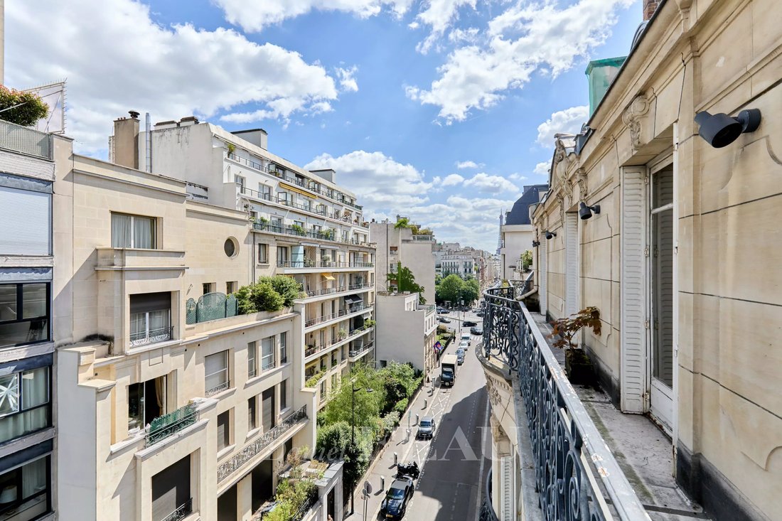 Apartment in Muette Nord, Paris 16e Arrondissement, Paris 2 - 18004653