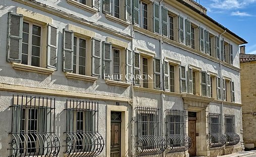 Villa in Avignon, Provence-Alpes-Côte d'Azur, France 1