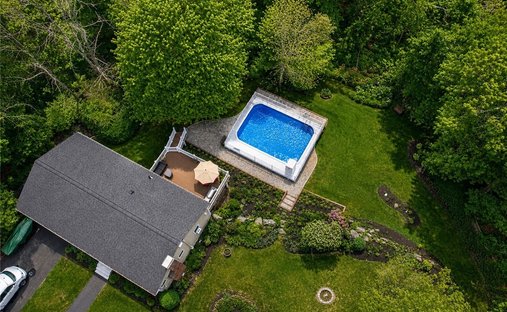 House in Scituate, Rhode Island, United States 1