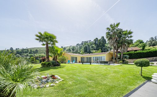Finca à Ázere, District de Viana do Castelo, Portugal 1