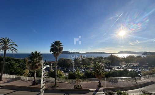 Apartment in Le Faron-Fort-Rouge, Toulon, France 1