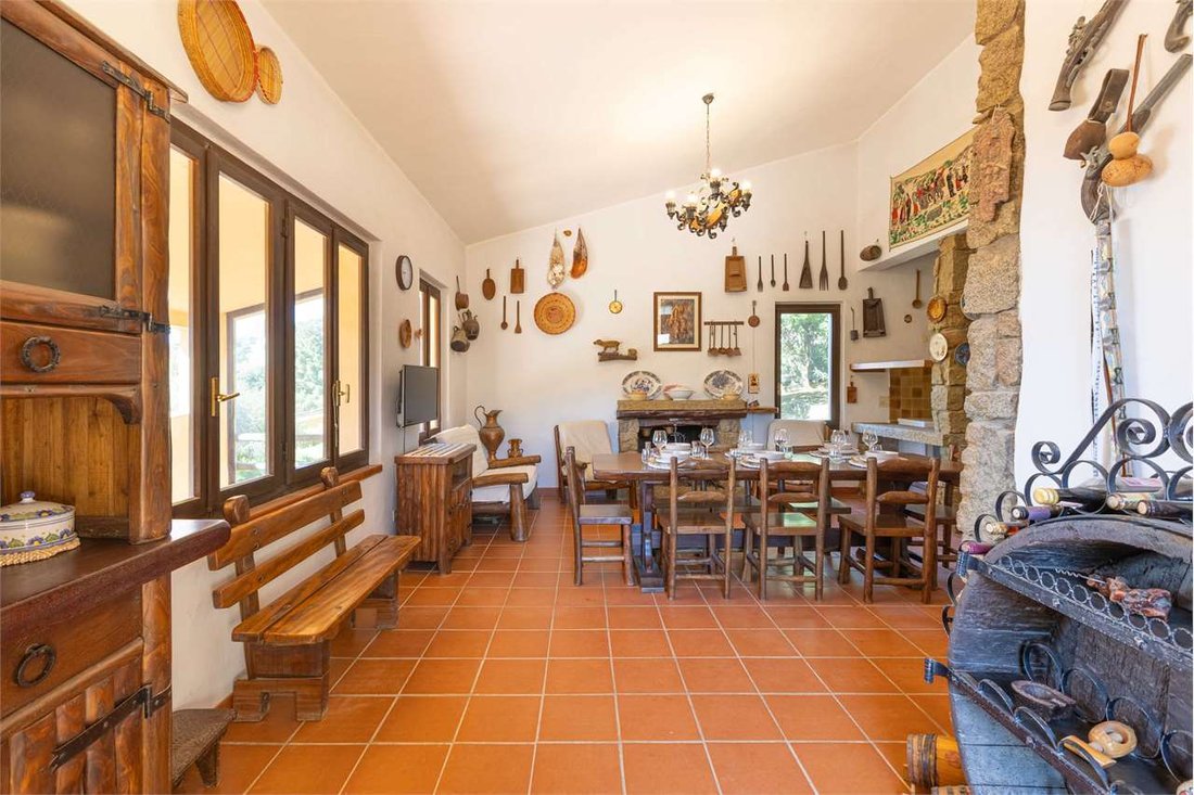 Villa in Maracalagonis, Sardinia, Italy 4 - 18008302