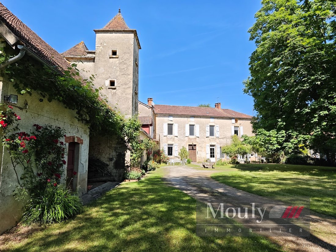 Estate in Boissières, Occitania, France 2 - 16746007
