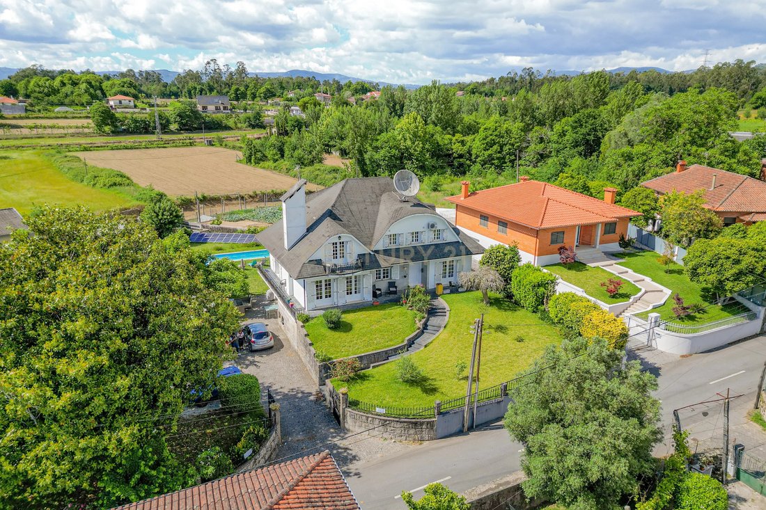 Villa in Barreiros, Braga, Portugal 1 - 18009745