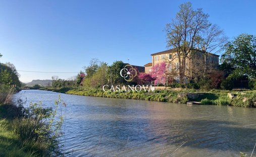 Domaine à Ancien Hôpital, Béziers, France 1