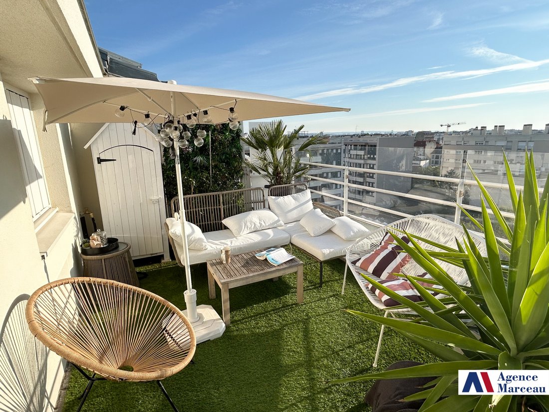 Apartment in Hôtel de Ville, Courbevoie, France 2 - 18005815
